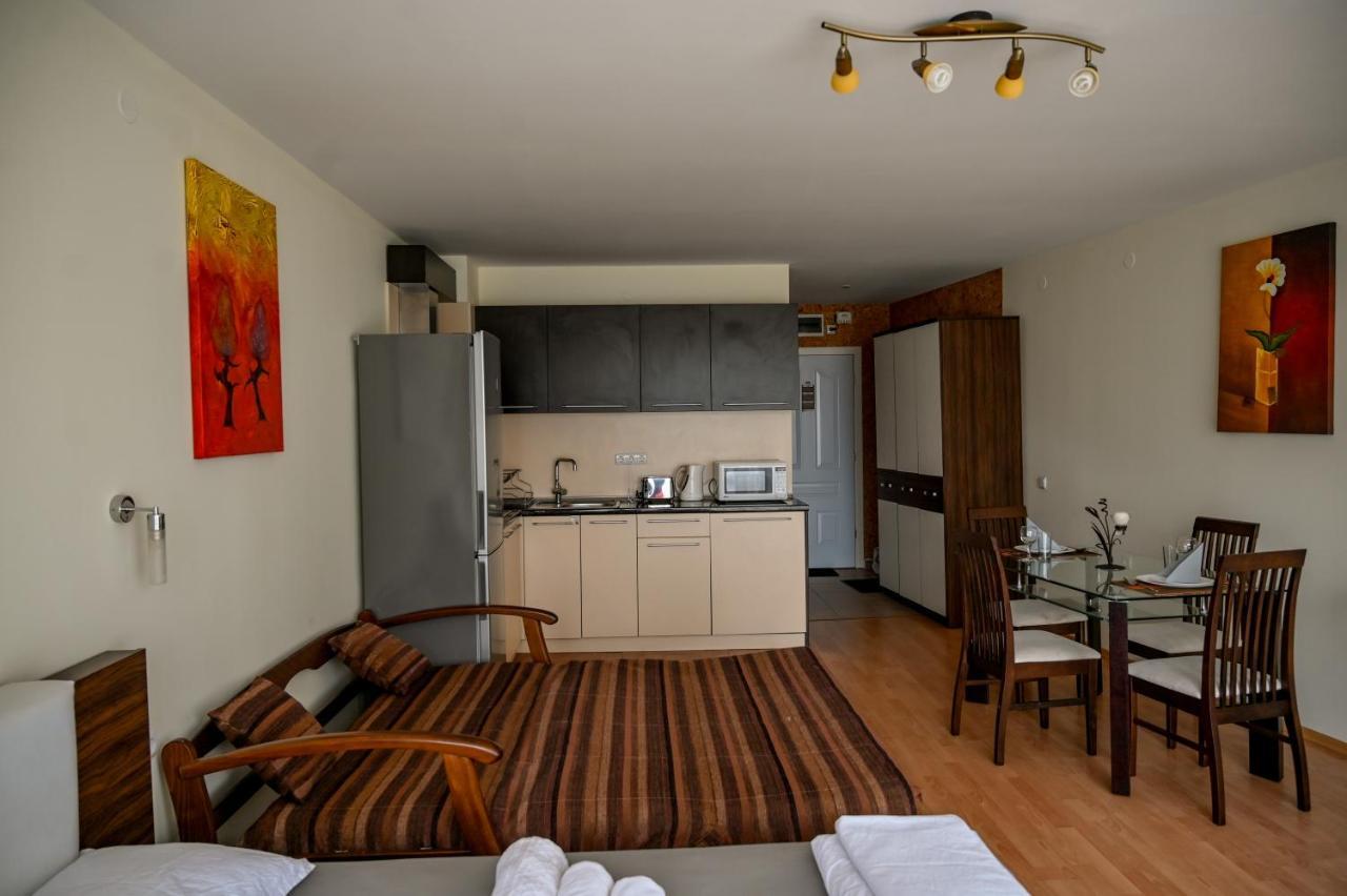 Panorama Fort Beach, Фамилно Студио Deluxe Sveti Vlas Esterno foto
