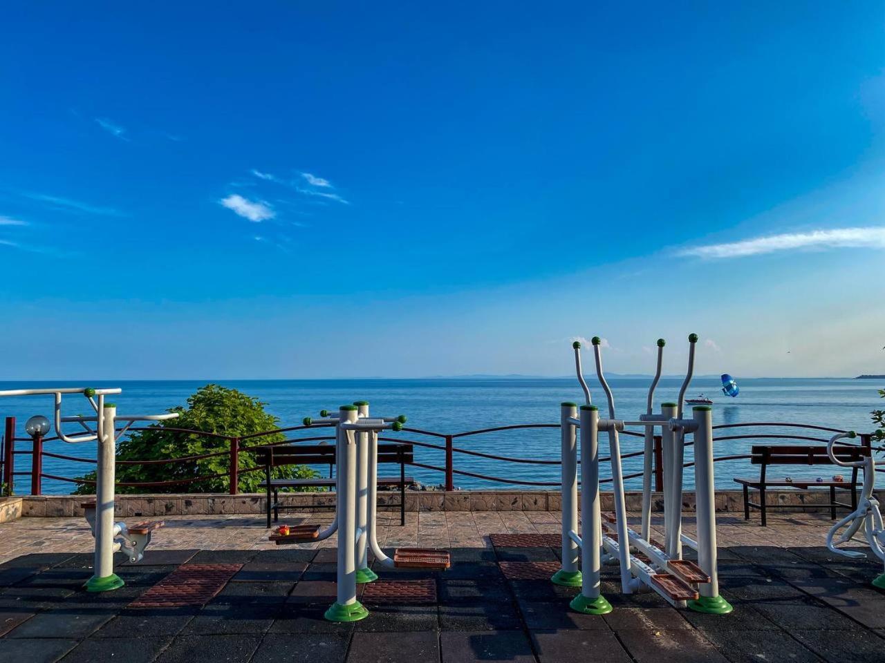 Panorama Fort Beach, Фамилно Студио Deluxe Sveti Vlas Esterno foto